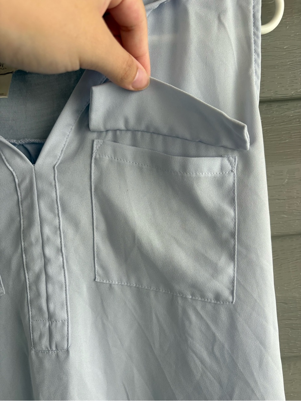 LOFT Light Blue Sleeveless V-Neck Utility Camisole - Picture 3 of 4